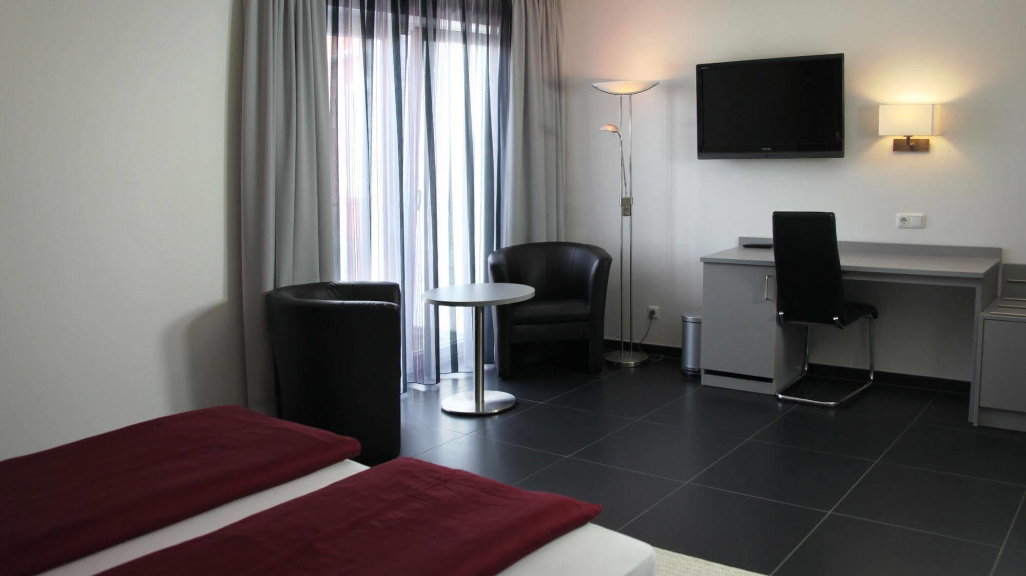 Hotel Zur Post Trier Exterior photo